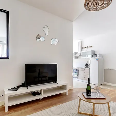 Le Bubbly - Appartement Lumineux De 50M² Epernay Exterior photo